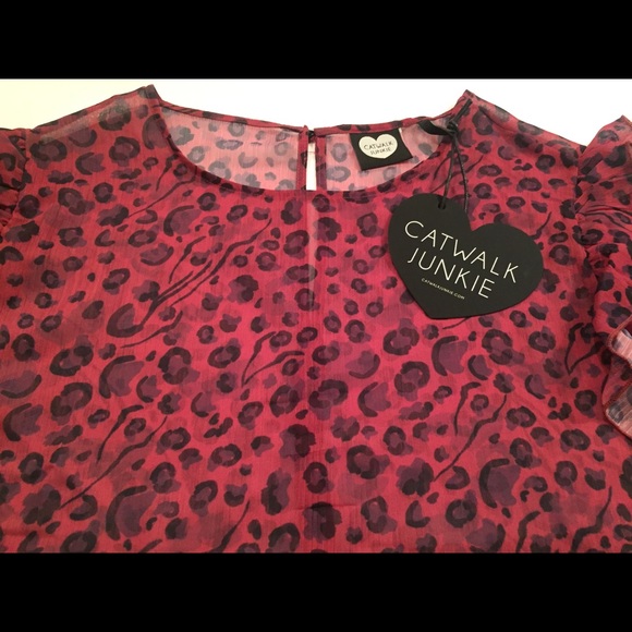 CATWALK JUNKIE WILD BERRY BLOUSE - Picture 13 of 16